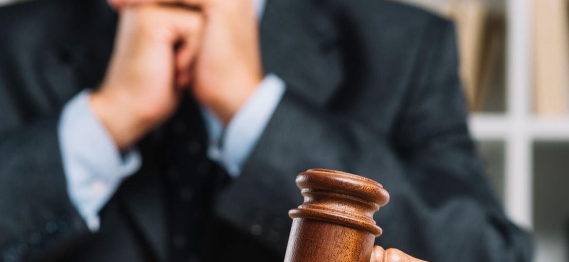 Cómo extinguir la pensión de un hijo mayor de edad con el que no tenemos ningún tipo de relación